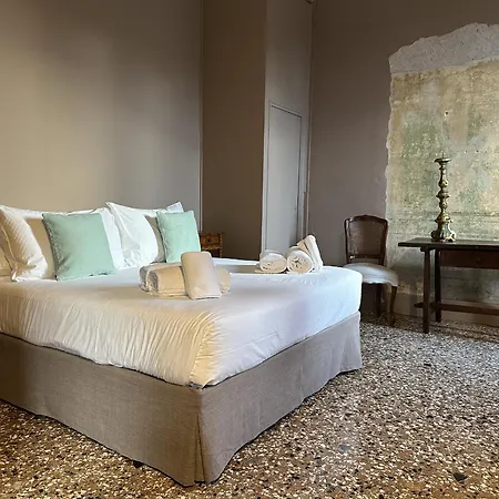 Palazzo Del '400 Casa de hóspedes