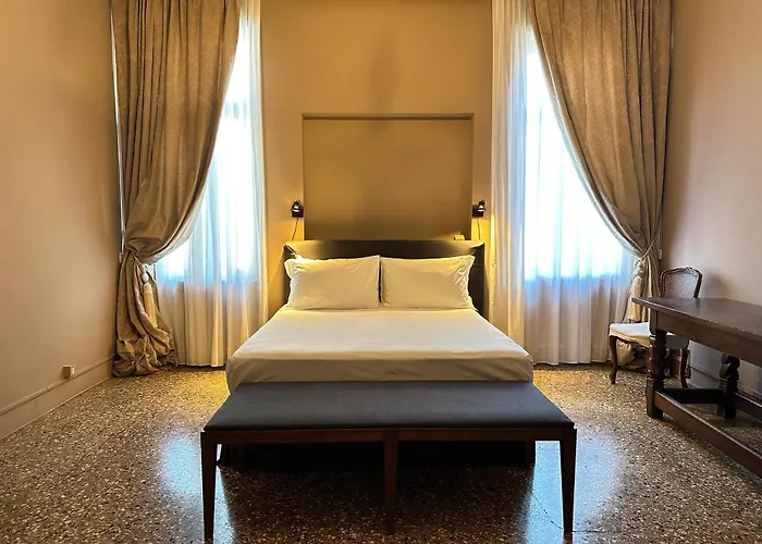 Palazzo Del '400