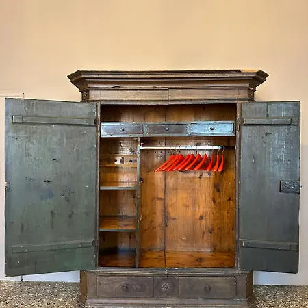 Palazzo Del '400 ゲストハウス