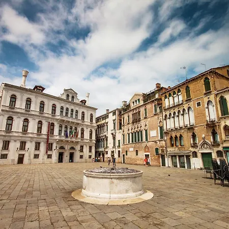 Palazzo Del '400 3* Venice